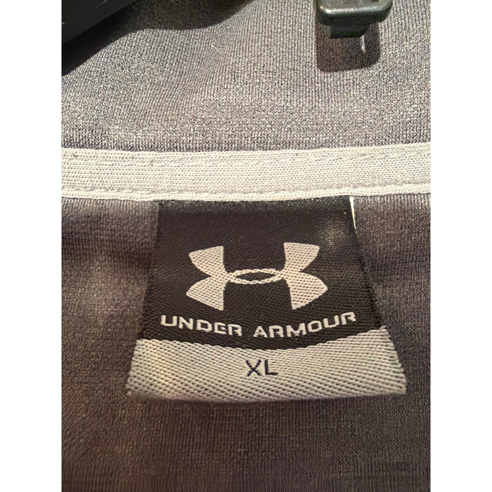 Under Armour Men's XL Gray Quarter Zip Pullover Athletic Shirt